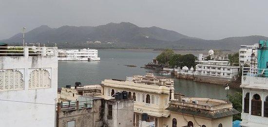 CooL Lake View Restaurant